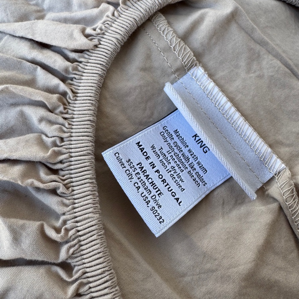 PARACHUTE
Signature Organic Cotton fitted sheet size King new without tags - Picture 6 of 12